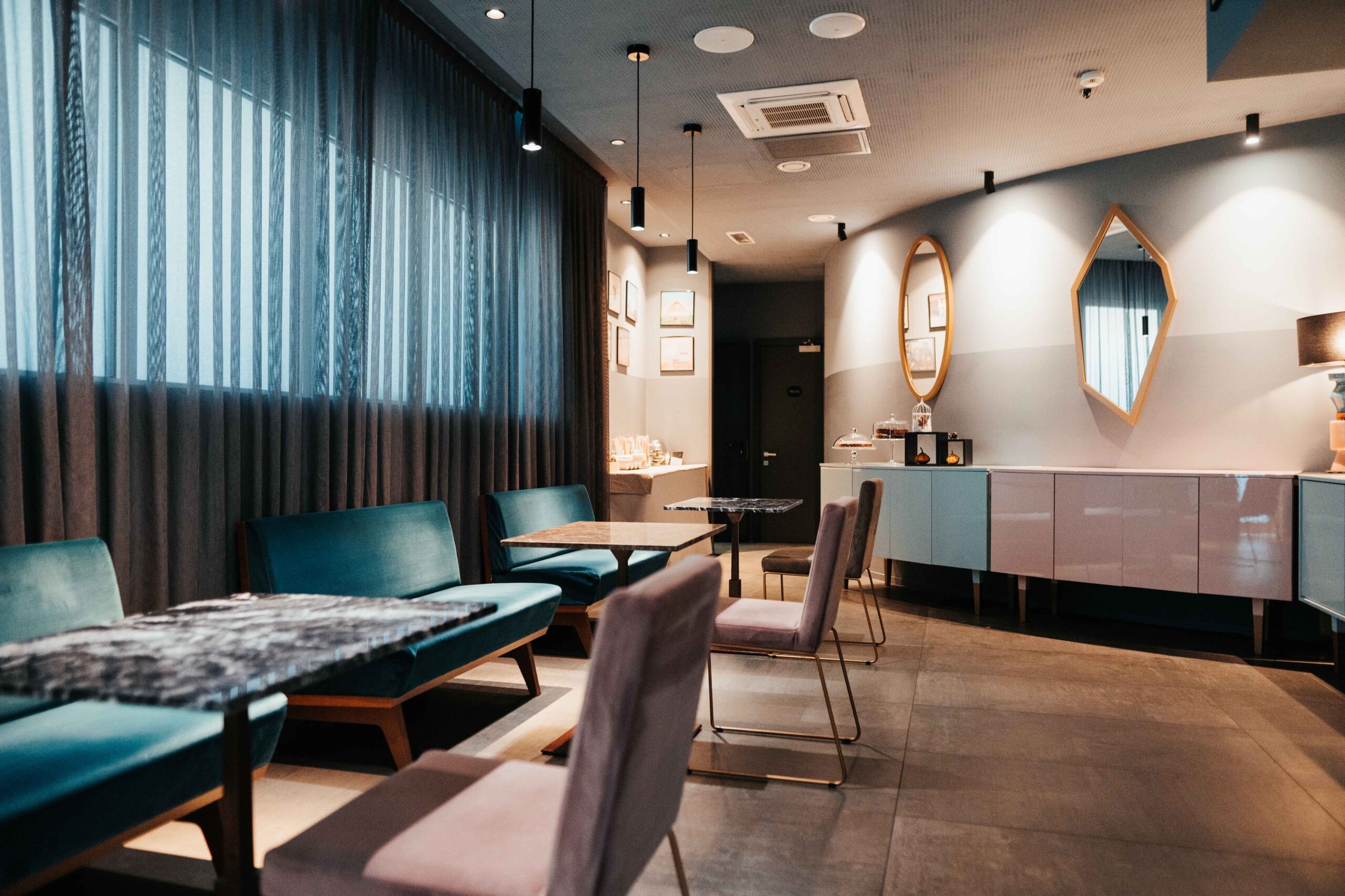 RISTORANTE THE PLACE EMOTIOANL GRAND MOTEL BORGOMANERO NOVARA