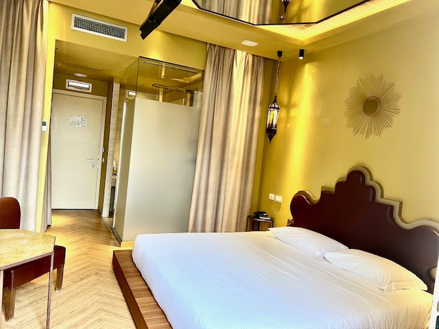 camera standard con doccia hotel motel borgomanero