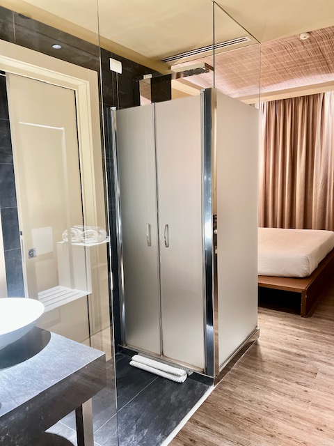 camera standard hotel motel borgomanero